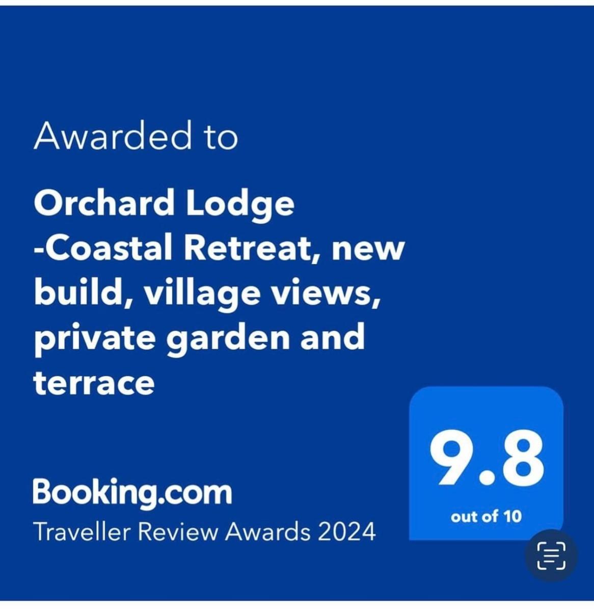Orchard Lodge -Coastal Retreat, New Build, Village Views, Private Garden And Terrace Saint Brides Major Exterior foto